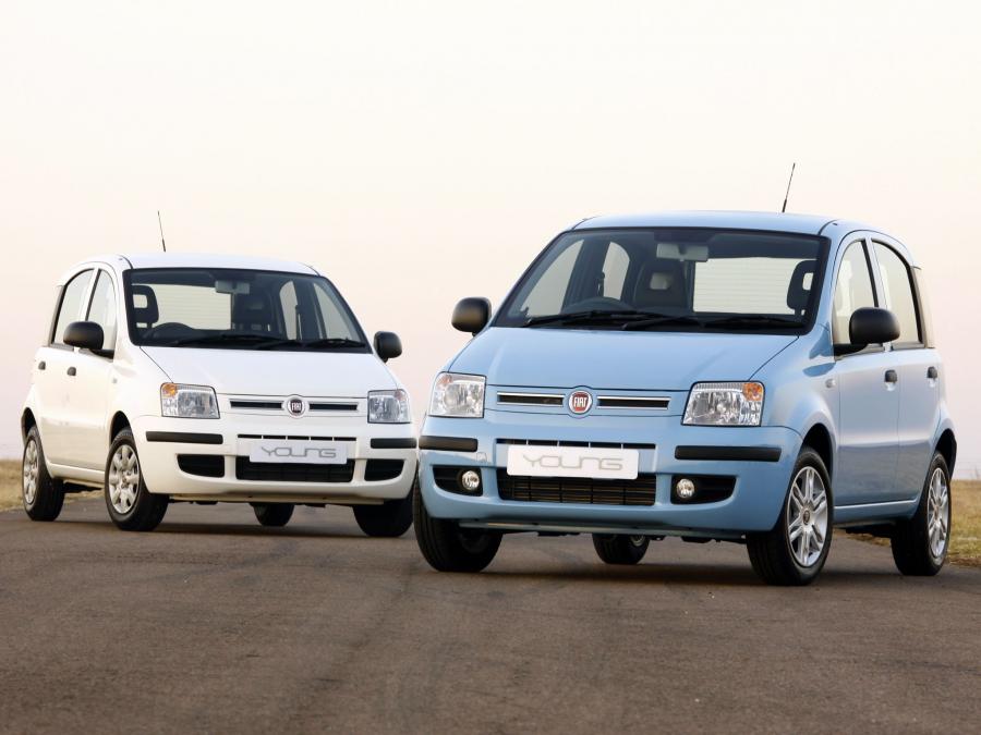  Fiat Panda Young 2011 года  (фото 10 из 12)